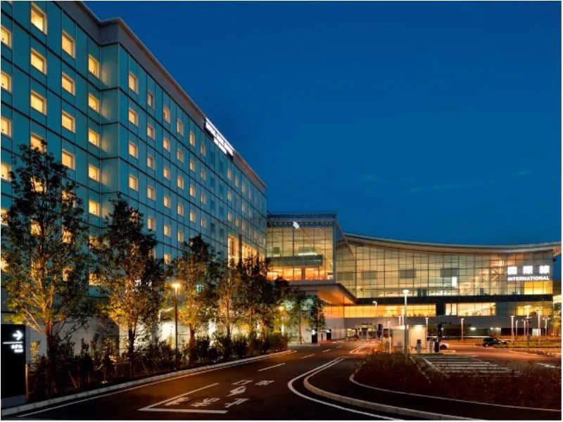 โรงแรม The Royal Park Tokyo Haneda: มุ่งเน้นเส้นทางเดินจากเทอร์มินัล 3 ถึงห้องพักให้สั้นที่สุด สำหรับผู้ที่มาถึงดึก