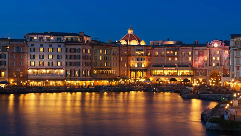 โรงแรม MiraCosta กับ Porto Paradiso ริมน้ำ อธิบายความสัมพันธ์ระหว่างโซนห้องพักและทัศนียภาพของท่าเรือ