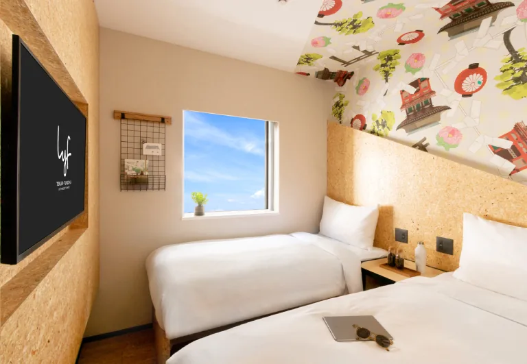 ห้องอาบน้ำรวมและพื้นที่พักผ่อนของ lyf Tenjin Fukuoka
