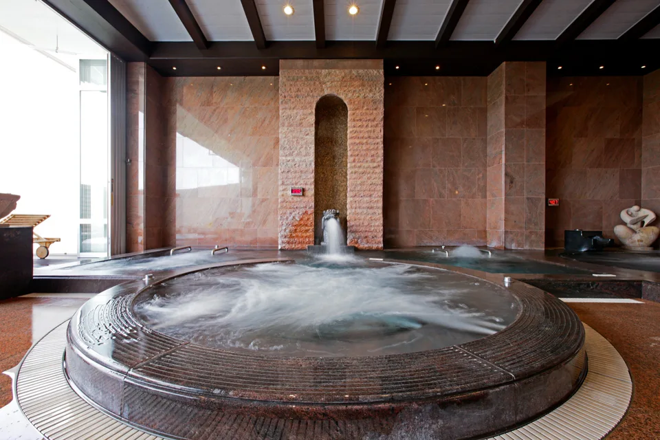 สิ่งอำนวยความสะดวกในสระว่ายน้ำของ Oriental Hotel Okinawa Resort &amp; Spa