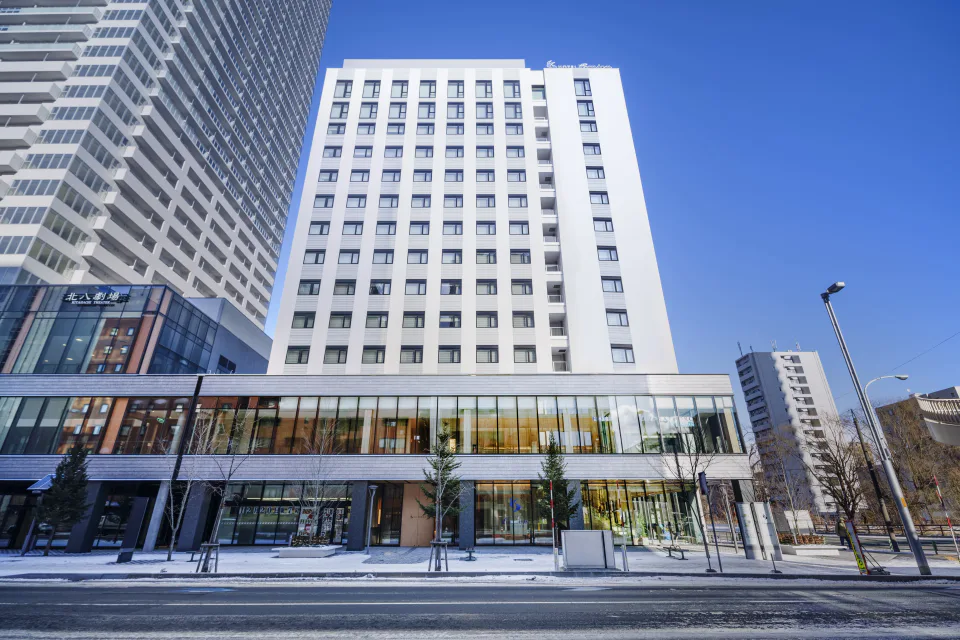 Hotel Emion Sapporo vs Keio Prelia|เลือกทางใต้ดิน หรือเดิน 3 นาที + ห้อง 23 ตร.ม.?