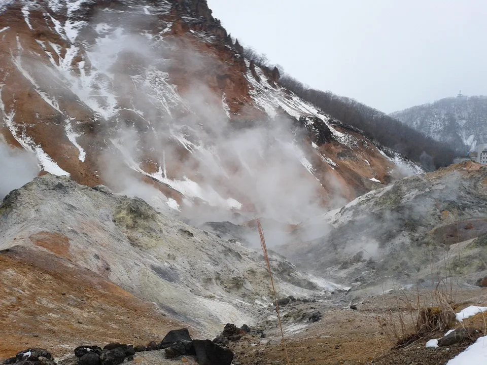 เส้นทางในฤดูหนาวที่ฮอกไกโดในบริเวณนิเซโกะ