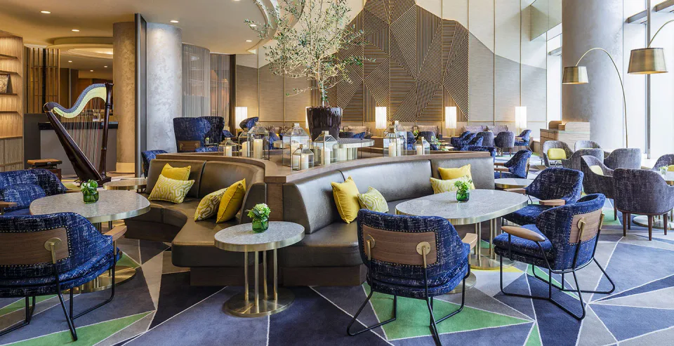 Swissôtel Nankai Osaka room interior for comparing its 22-square-metre entry rooms